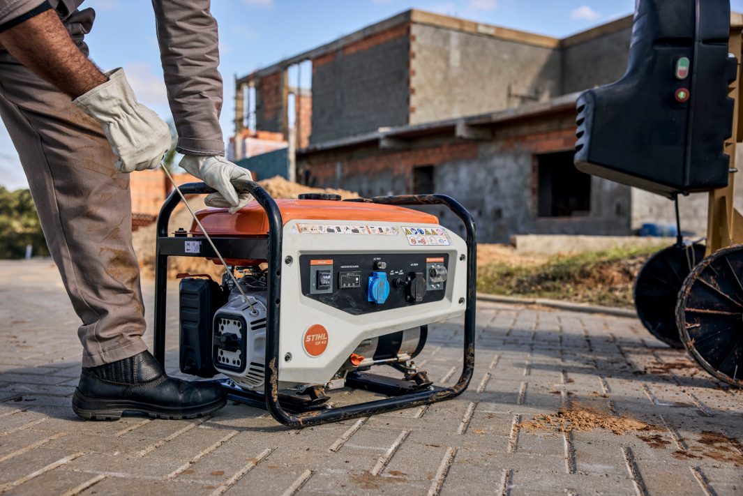 GENERADOR ELÉCTRICO GR40
